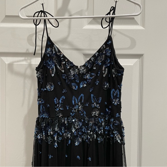 Adrianna Papell Evening Gown Size 2 - Picture 5 of 6